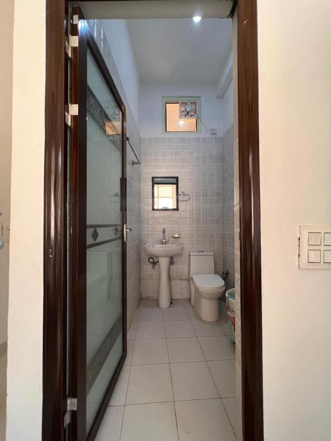 Hotel Paradise Palm Rishīkesh 外观 照片