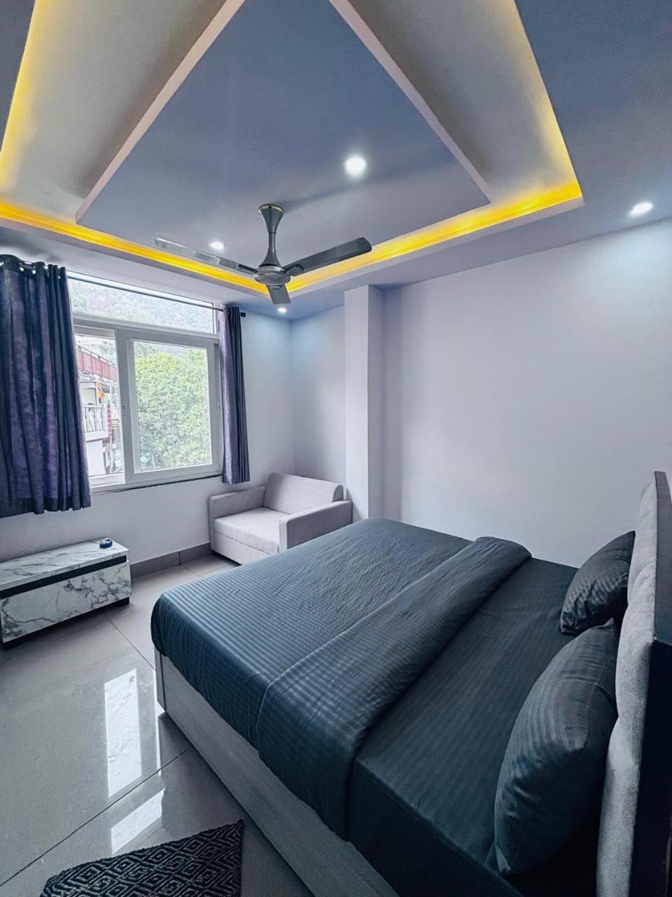 Hotel Paradise Palm Rishīkesh 外观 照片